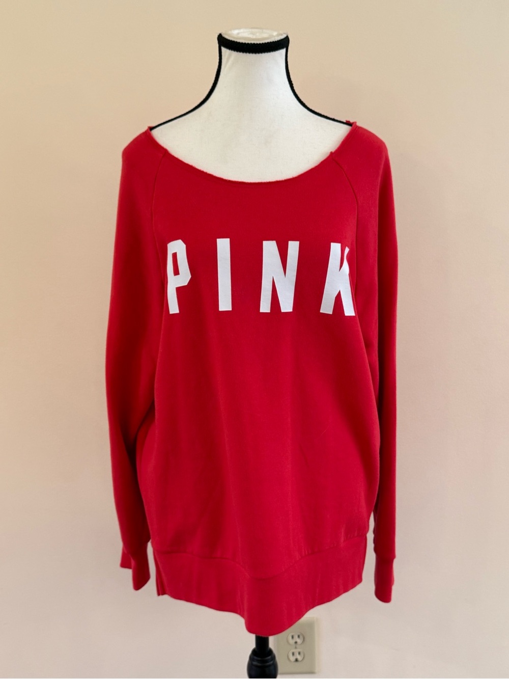 PINK Victoria's Secret Red Off-Shoulder Logo Sweatshirt size Small